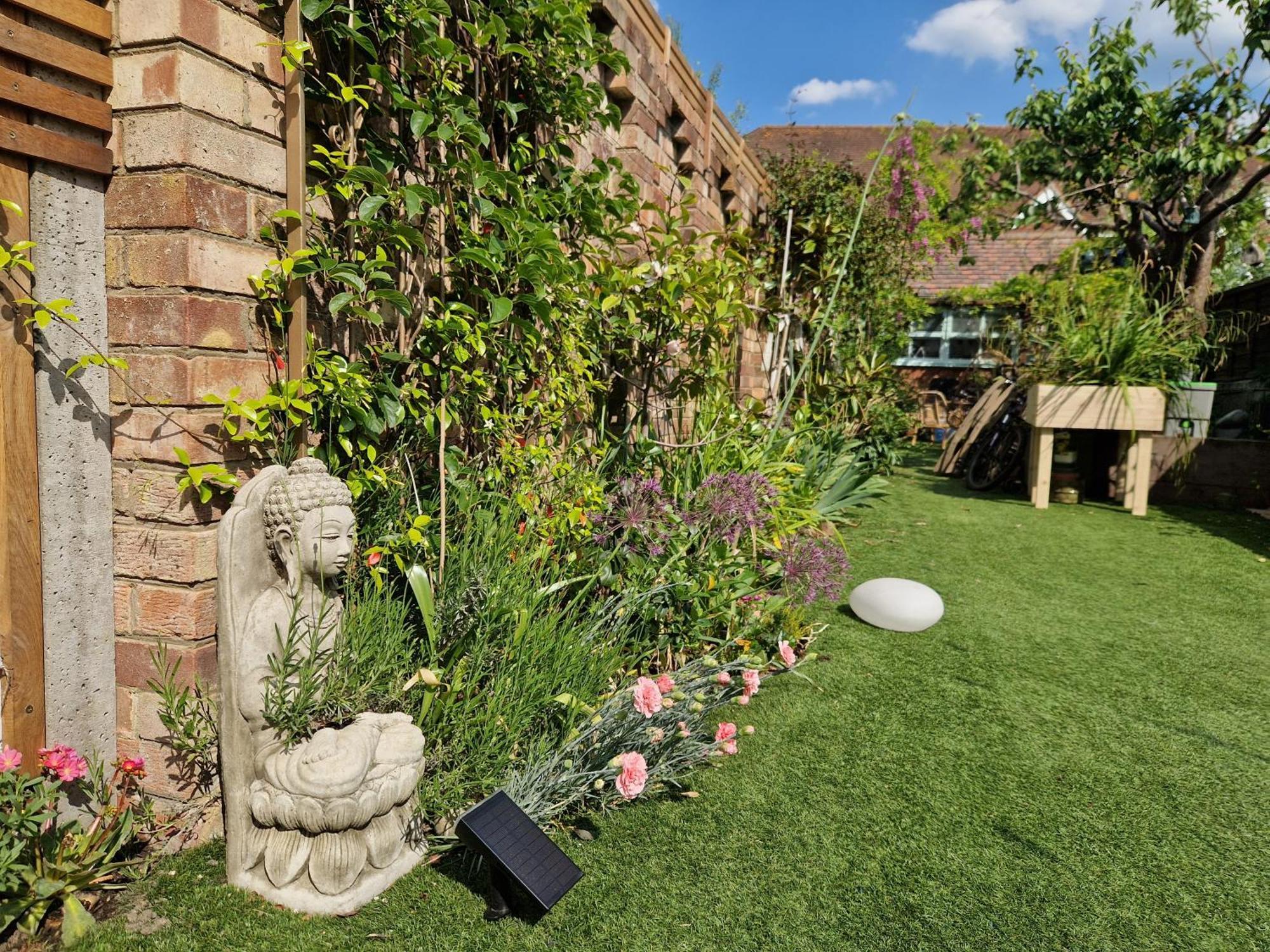 Lotus Pod House Homestay Horsell Eksteriør bilde